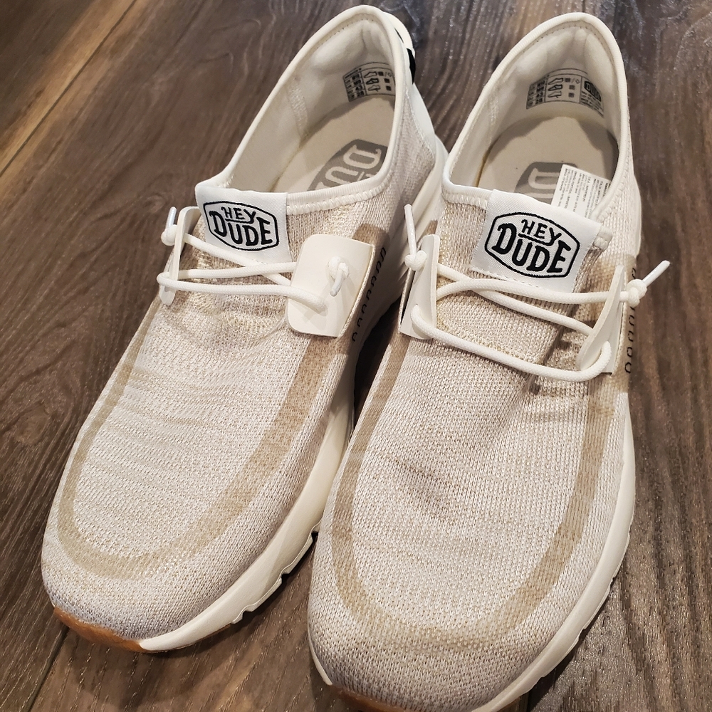 NWOT Hey Dude Men's Casual Shoes - Cream